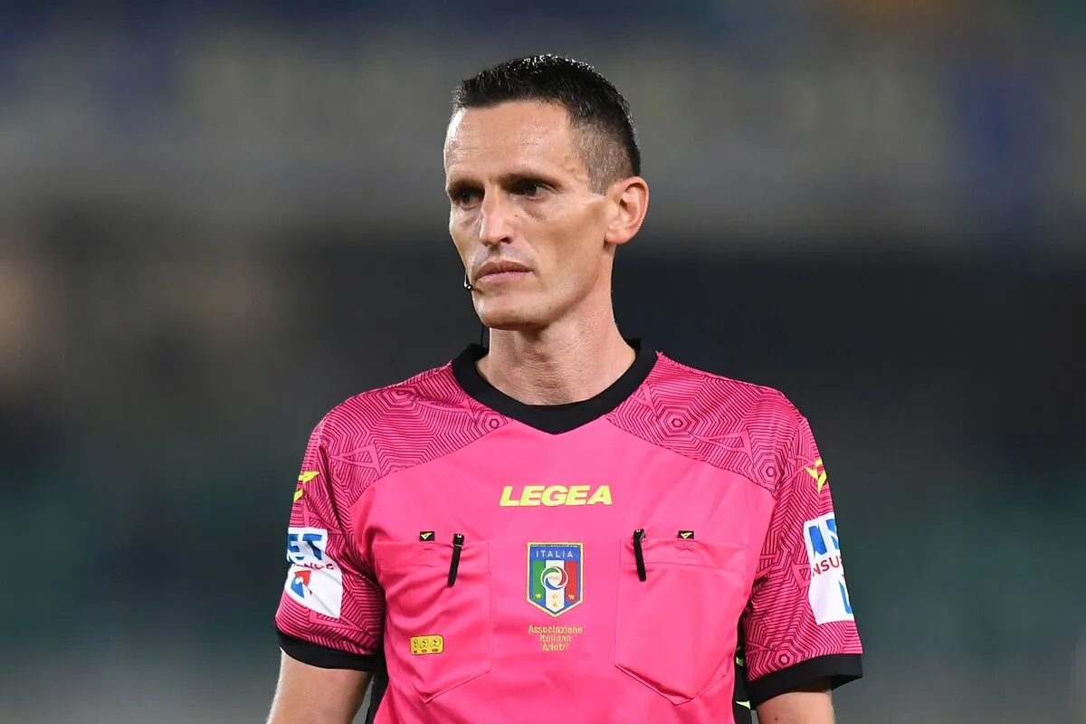 Kesalahan Wasit Meningkat Tajam Usai Investigasi Rocchi - sumber: (footballitalia)