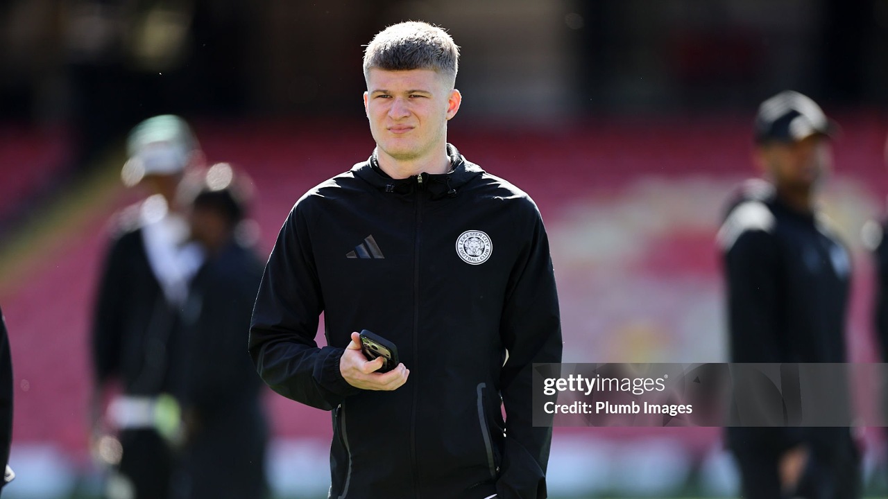 Leeds United Diuntungkan dalam Perburuan Jordan James