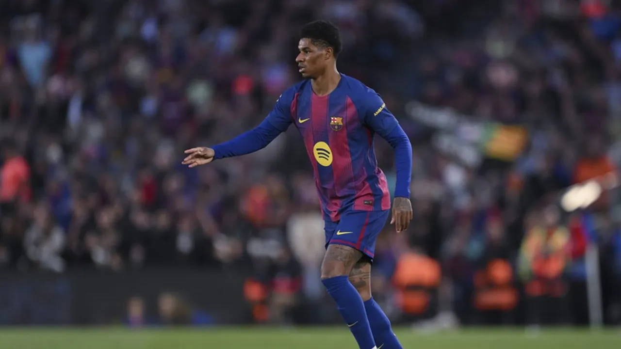 Marcus Rashford Bertekad Tetap Bertahan di Barcelona