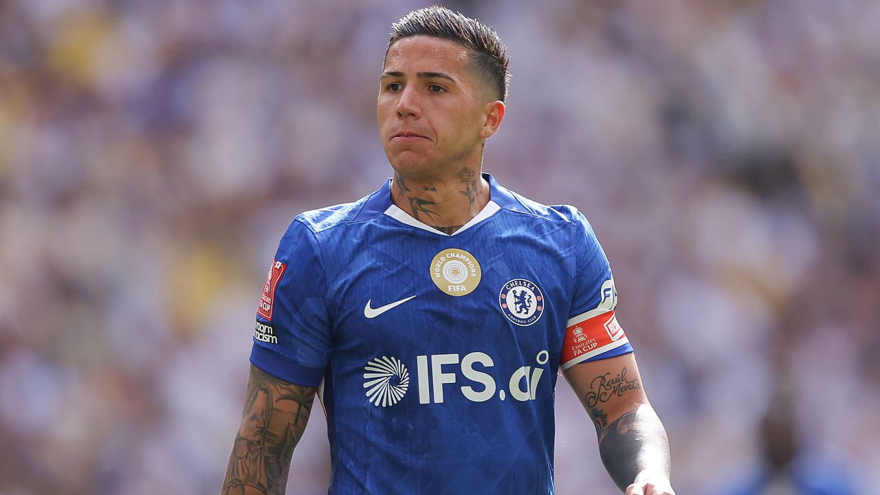 McFarlane Puji Enzo Fernandez Usai Antar Chelsea ke Final Piala FA