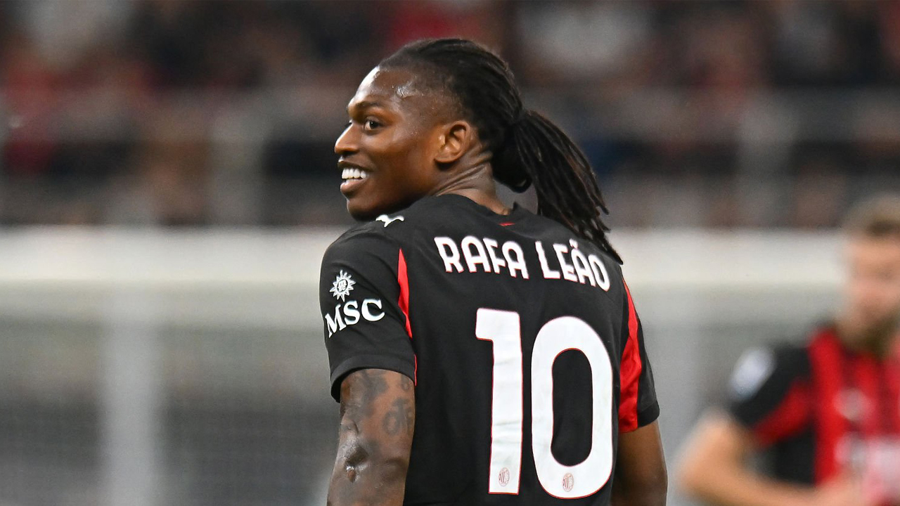 MU Harus Rogoh Kocek Cukup Dalam untuk Boyong Rafael Leao