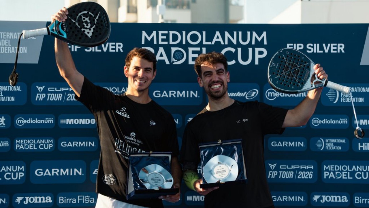 Perayaan Gelar Baru Padel Cup Mediolanum di Bari Italia