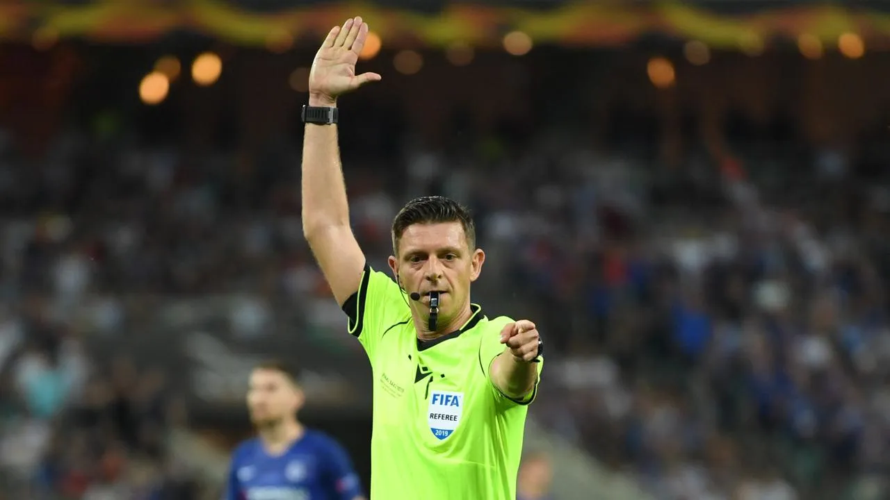 Video Ruang VAR Jadi Bukti Skandal Sporting Fraud Gianluca Rocchi