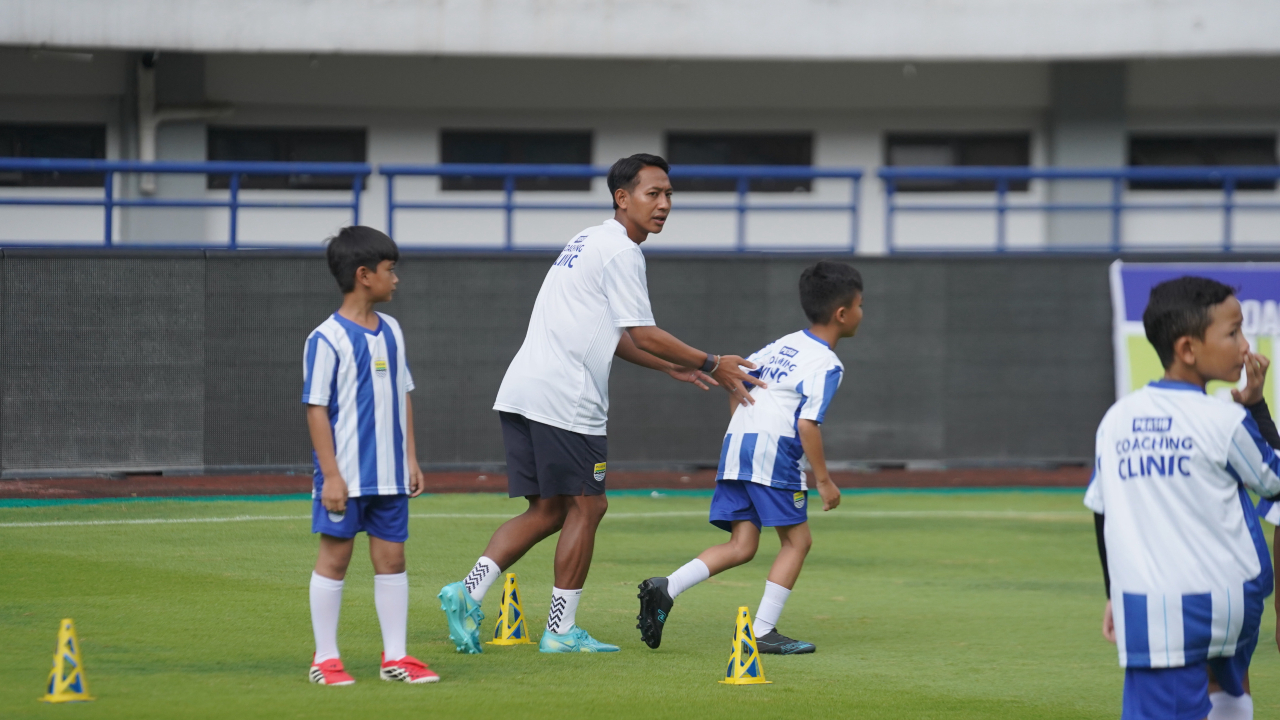 Alarm Bahaya di Puncak, Beckham Ajak Persib Cepat Bangkit