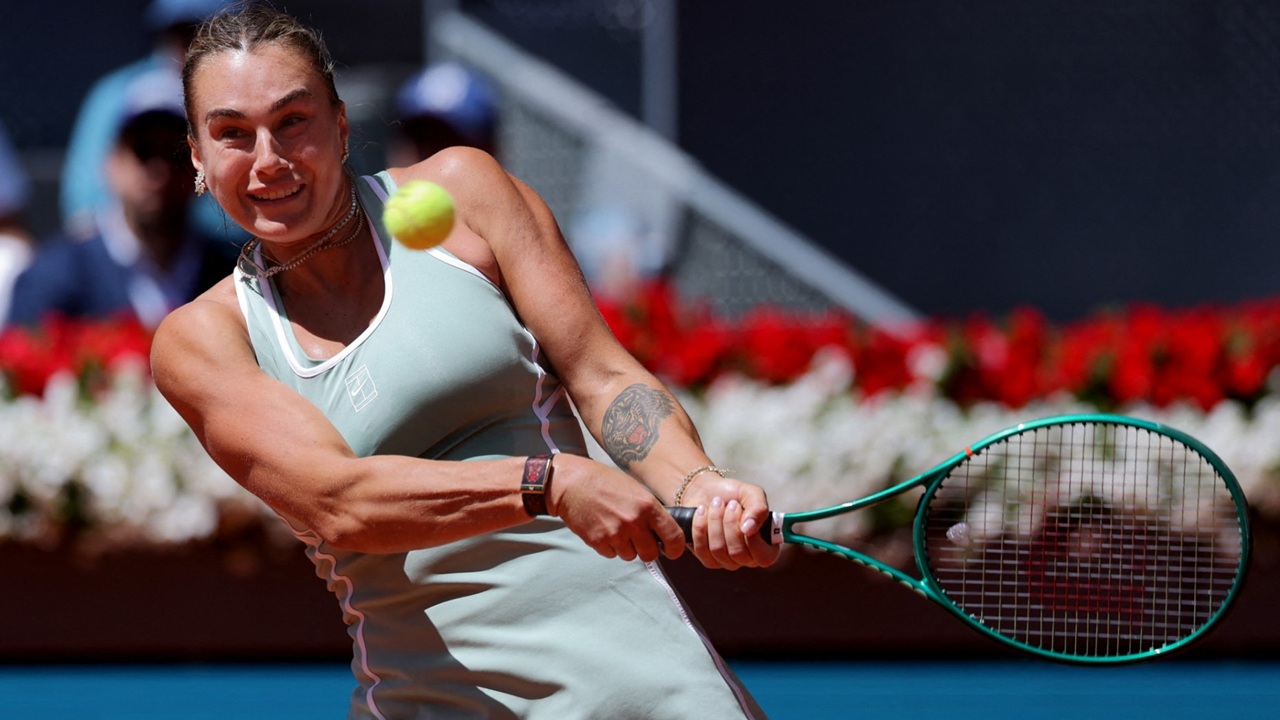 Aryna Sabalenka Selamat Dari Amukan Naomi Osaka Di Madrid