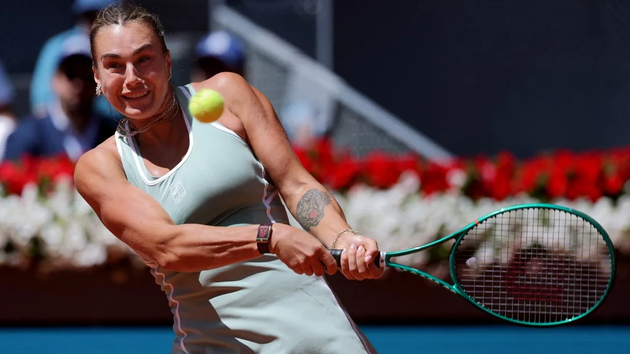 Aryna Sabalenka Bertahan Hadapi Amukan Naomi Osaka Di Madrid