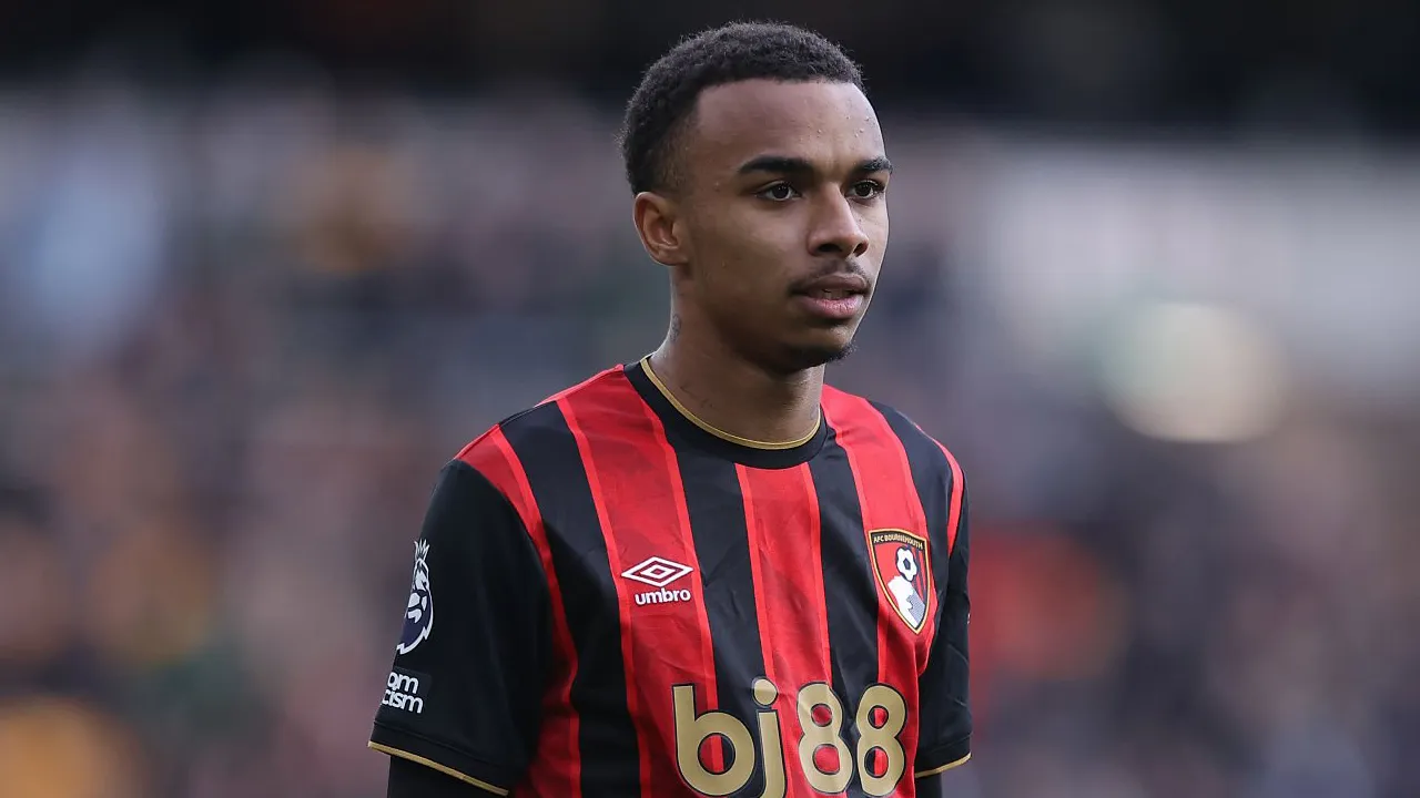 Florent Malouda Sarankan Chelsea Rekrut Eli Junior Kroupi