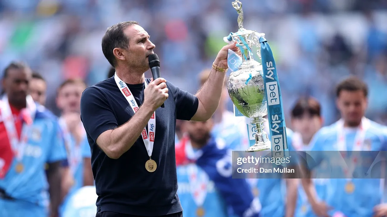 Frank Lampard dinilai punya masa depan lebih besar