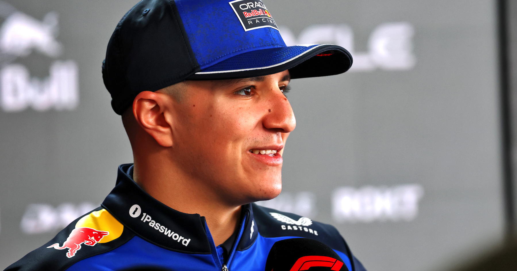 Isack Hadjar Ungkap Target Promosi ke Red Bull