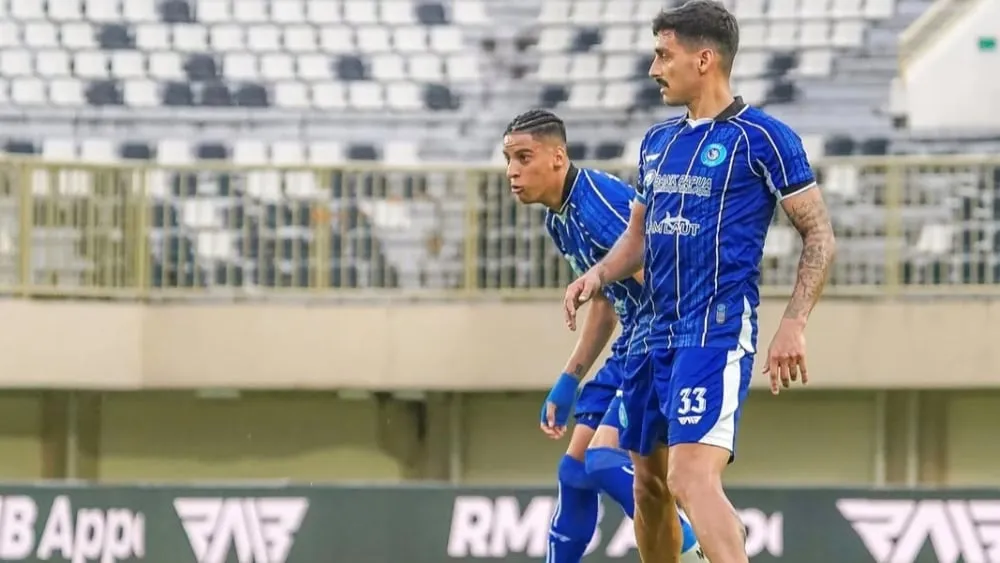 Kehadiran Tiga Pemain Asing PSBS Siap Hadapi Malut United - sumber: (ileagueid)