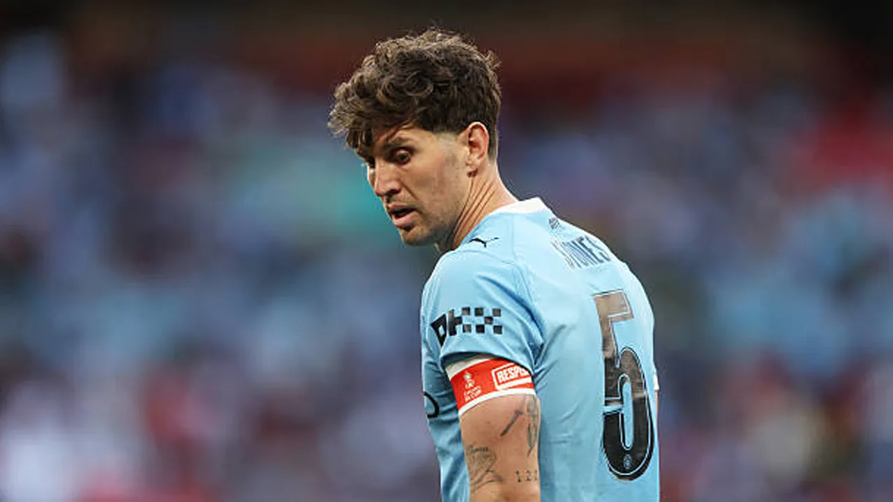 Kontrak Berakhir, John Stones Pastikan Hengkang dari Manchester City