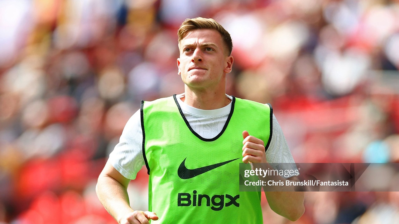 Liam Delap Pilih Bertahan di Chelsea Meski Tertekan