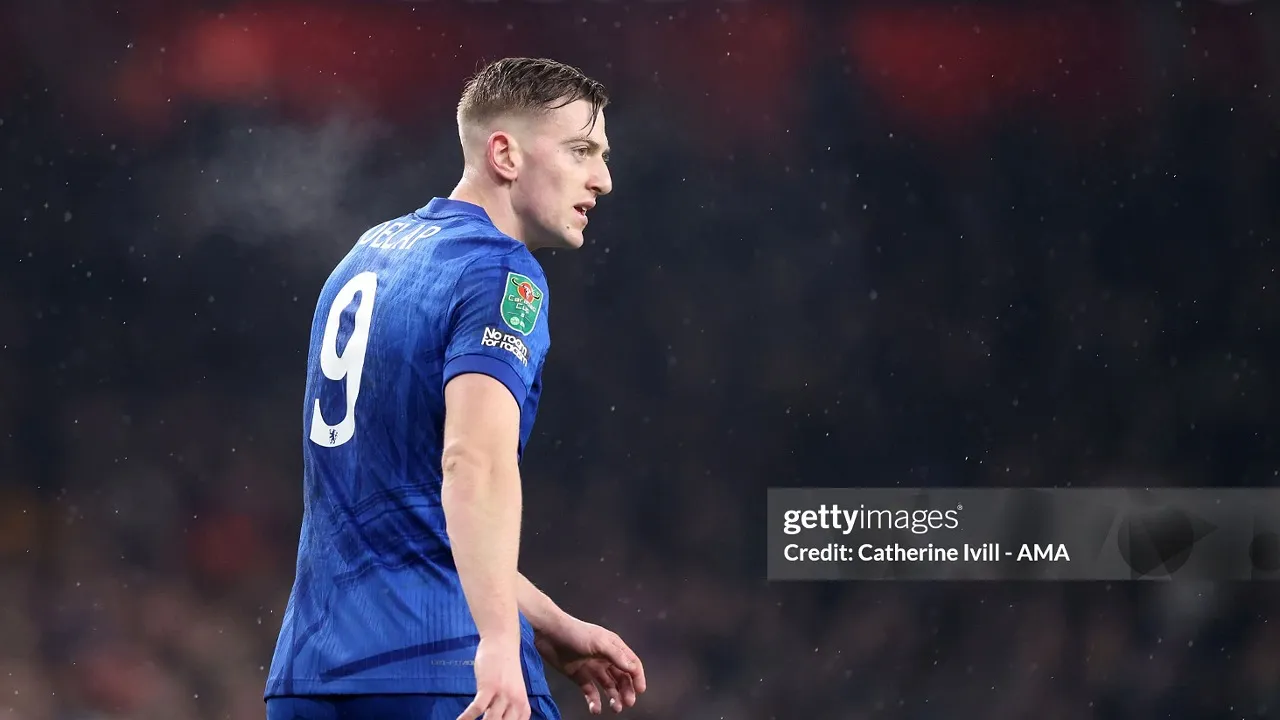 Liam Delap Tolak Everton, Pilih Bertahan di Chelsea