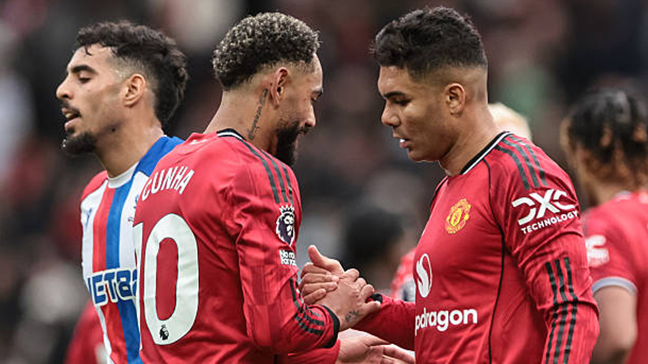 Matheus Cunha Minta Casemiro Bertahan Satu Tahun Lagi di Manchester United