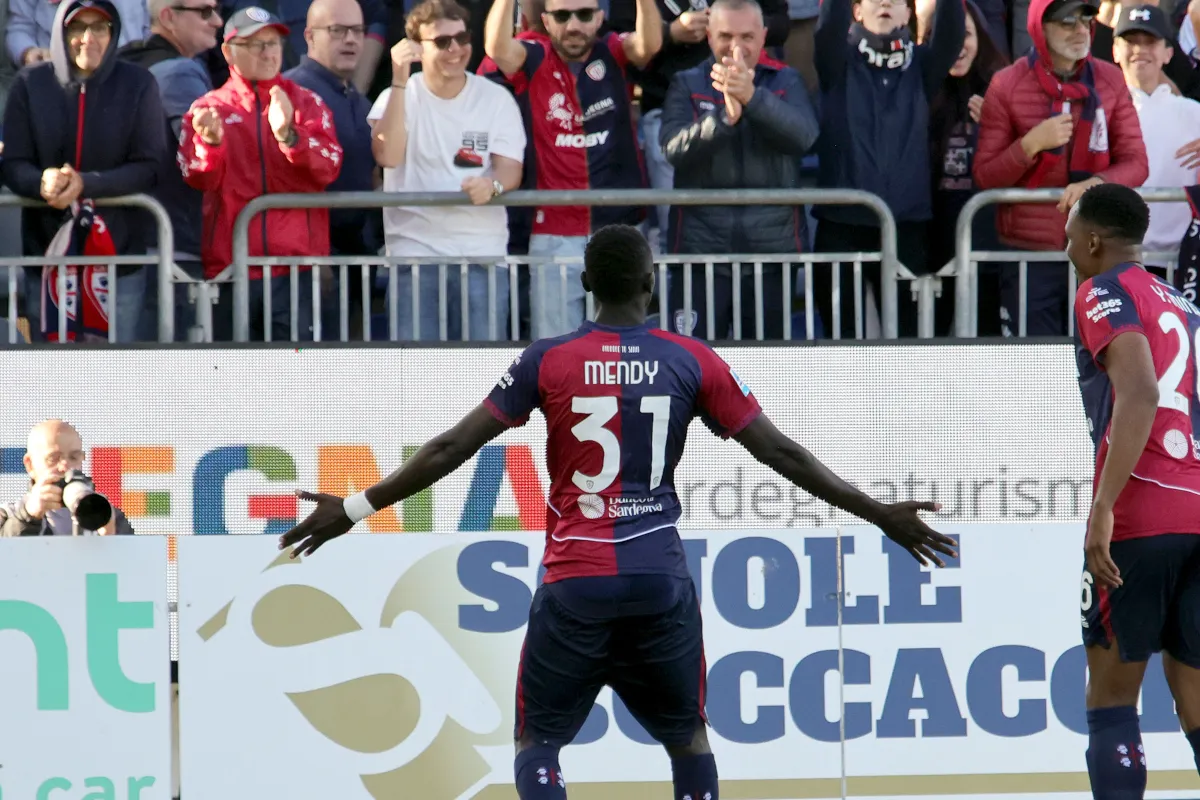 Mendy Tampil Gemilang: Dua Gol Warnai Debut Penuhnya lawan Cagliari - sumber: (footballitalia)