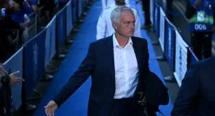 Miguel Torres Tidak Memikirkan Jose Mourinho Kembali ke Real Madrid