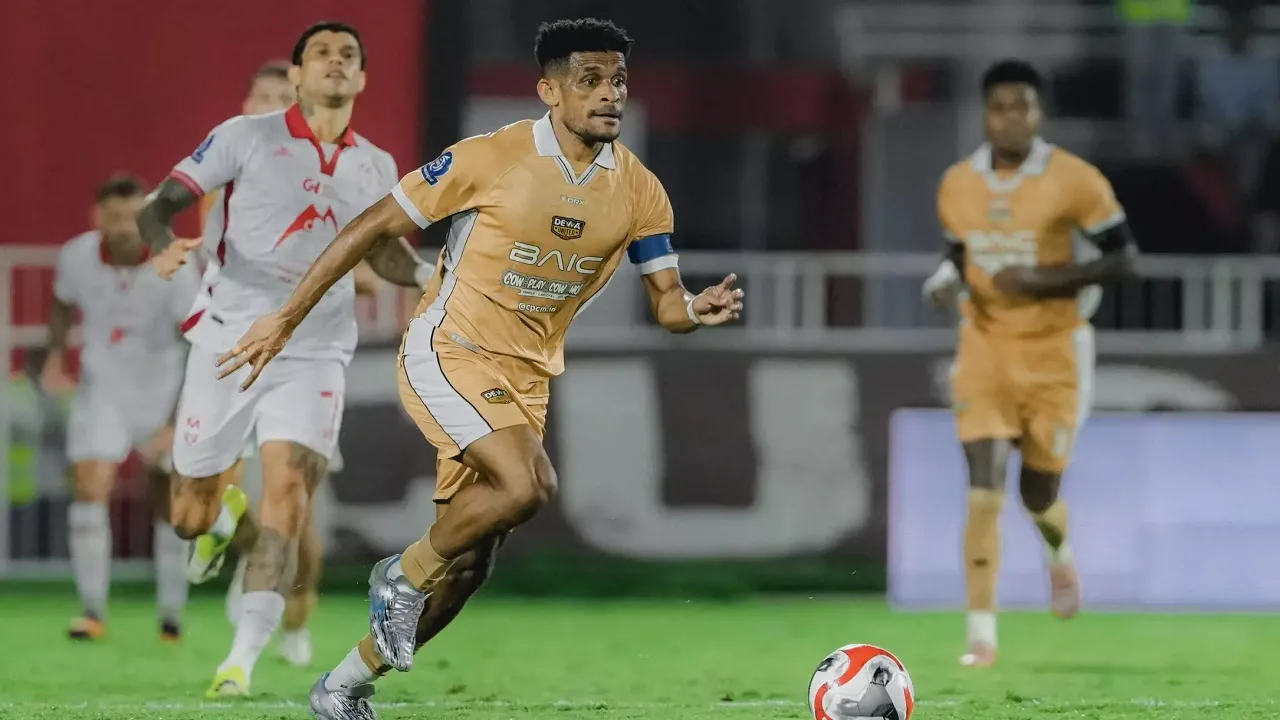 Kapten Dewa United FC, Ricky Kambuaya