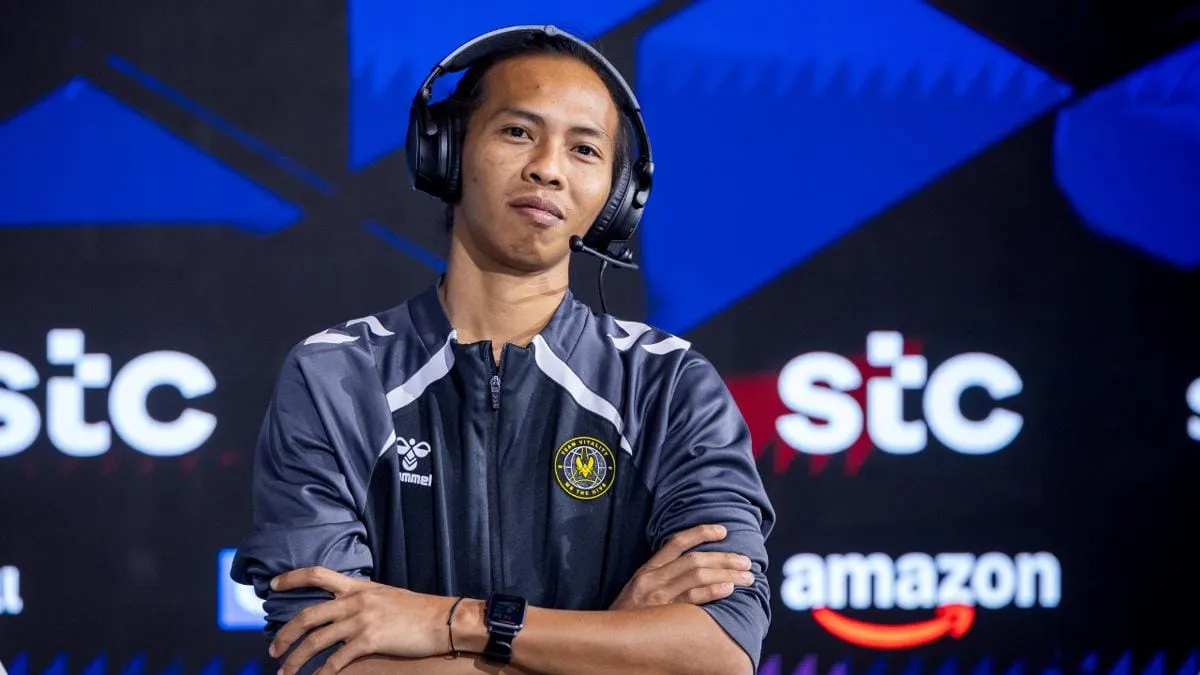 Profil Om Kurus, Pelatih OG Bawa Tim Debutan HOK ke EWC 2026 - sumber: (ggwp)