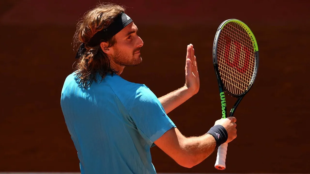 Stefanos Tsitsipas Meluncur Ke Babak Keempat Madrid Open Tanpa Drama