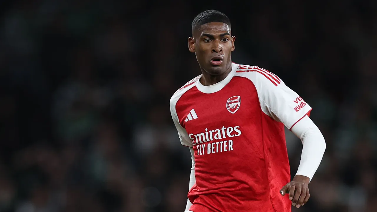 Tampil Solid di Arsenal, Cristhian Mosquera Mulai Dilirik Atletico Madrid