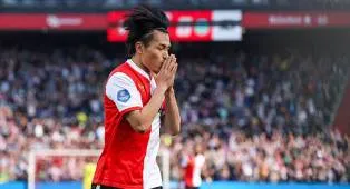 Ayase Ueda Masuk Radar Everton, Petinggi Klub Terbang ke Feyenoord