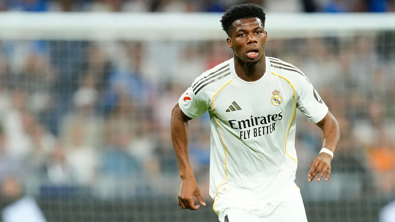 Cari Pengganti Casemiro, Ferdinand Sarankan MU Rekrut Aurelien Tchouameni