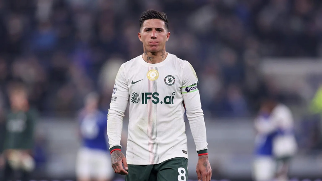 Enzo Fernandez Difoto Berada di Madrid, Panaskan Rumor