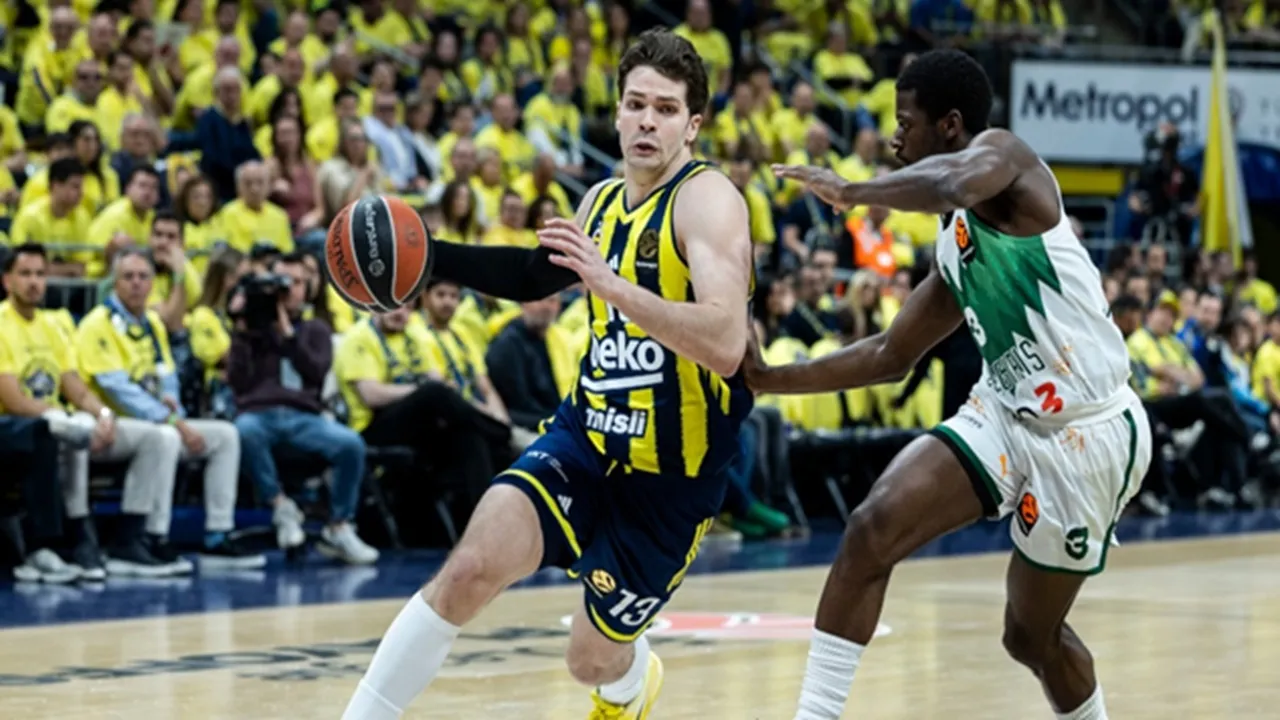 Fenerbahce Beko Menang Meyakinkan Lawan Zalgiris di Game 1