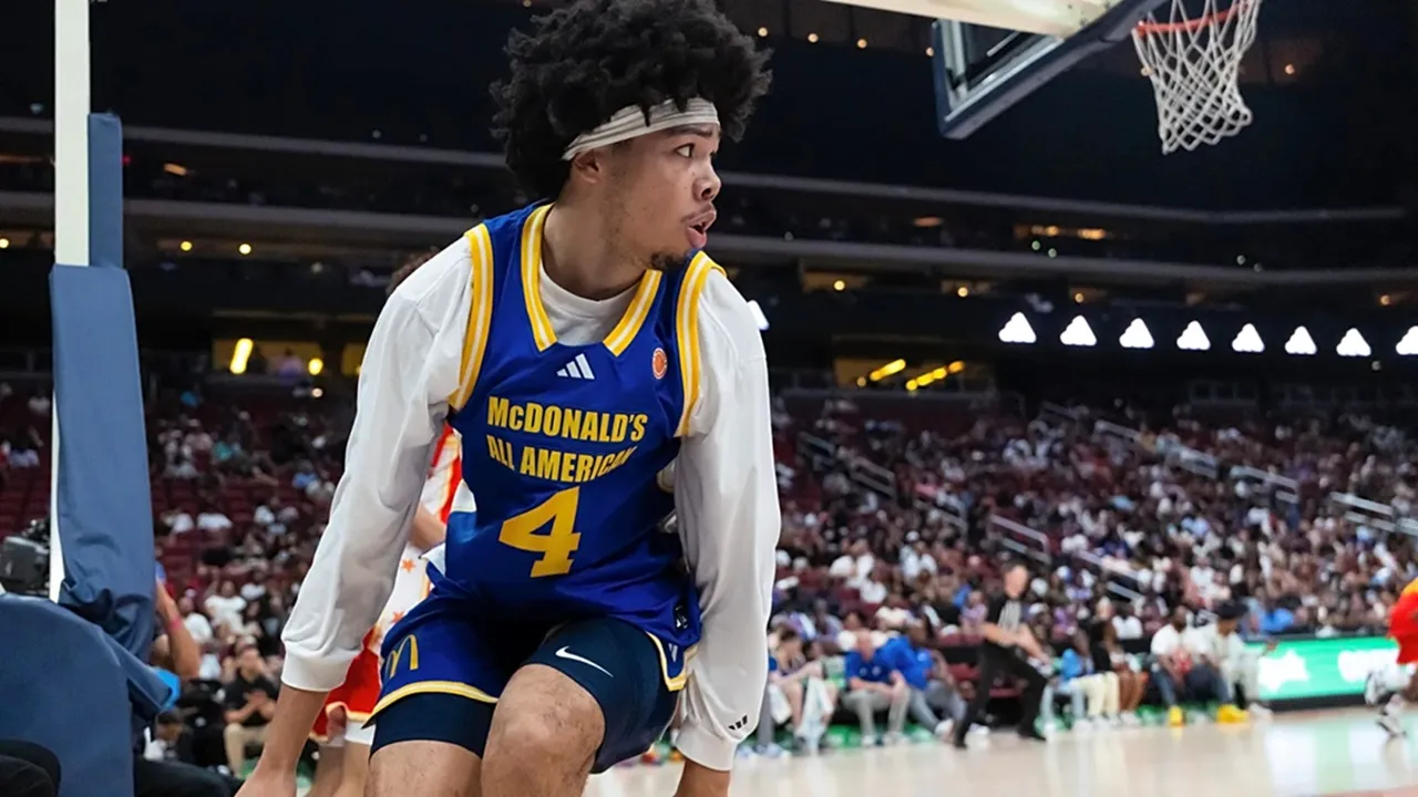 Kansas Jayhawks Menambah Kekuatan dengan Datangkan Tyran Stokes