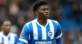 Manchester United Capai Kesepakatan Pribadi dengan Carlos Baleba