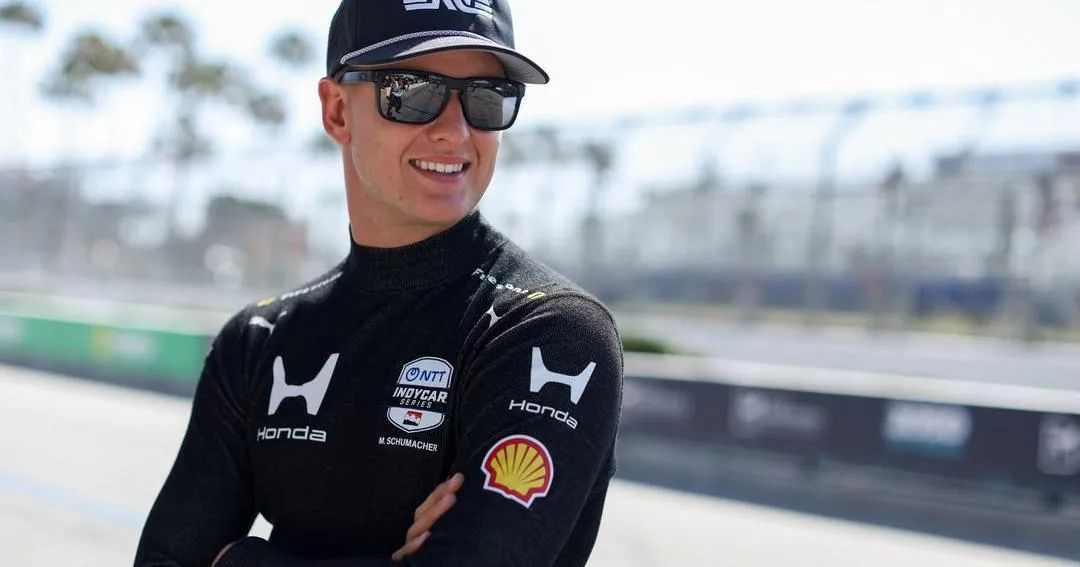 Mick Schumacher Lolos Uji Penting untuk Debut di Indy 500 - sumber: (racingnews365)