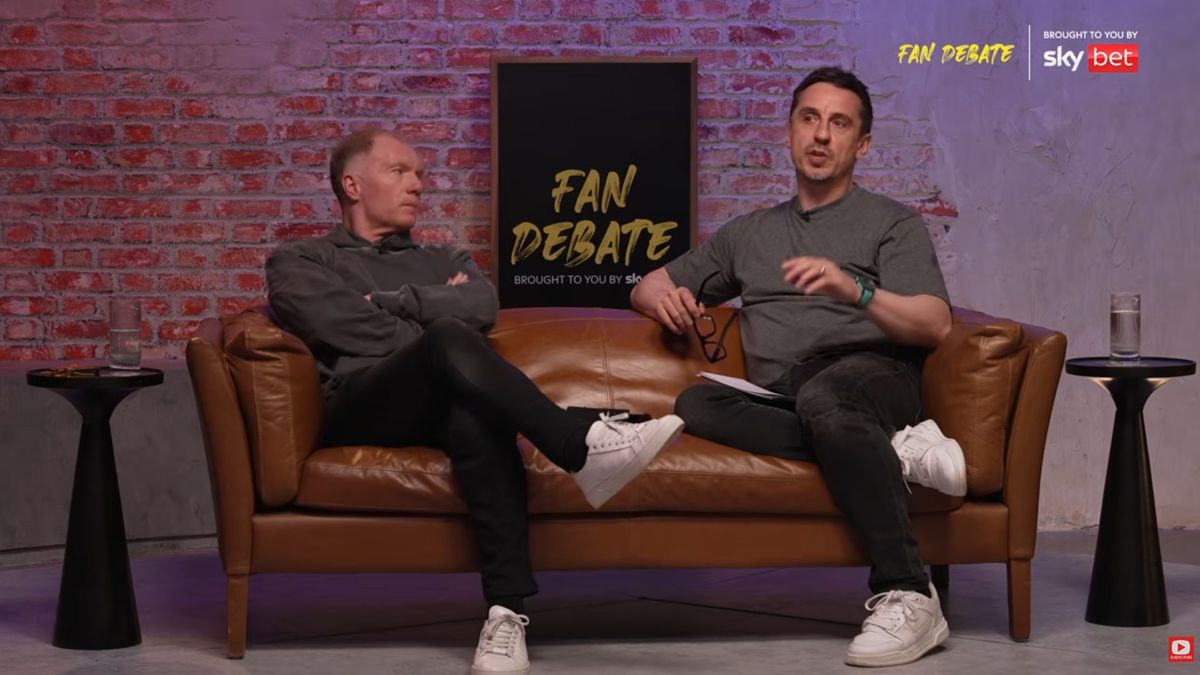 Neville dan Scholes Soroti Dua Pemain Arsenal Bermasalah