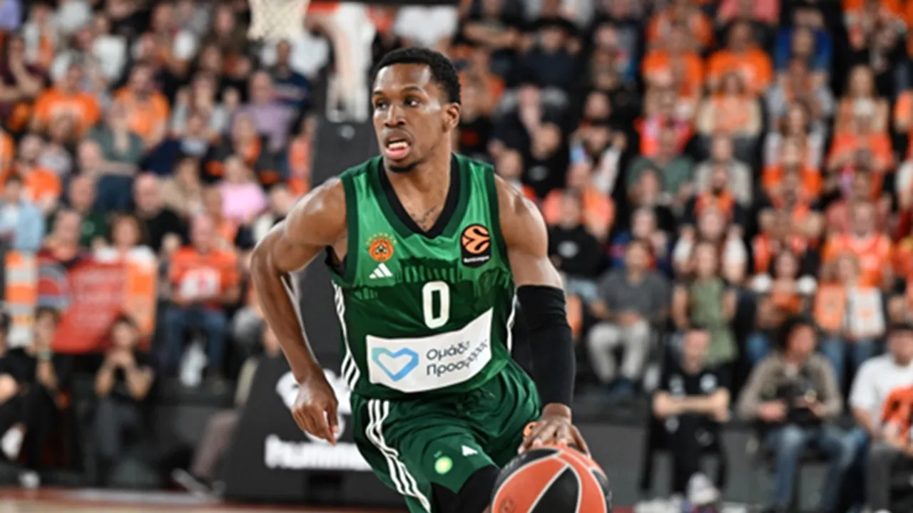 TJ Shorts Sampaikan Pesan Kostas Sloukas Jelang Game 1