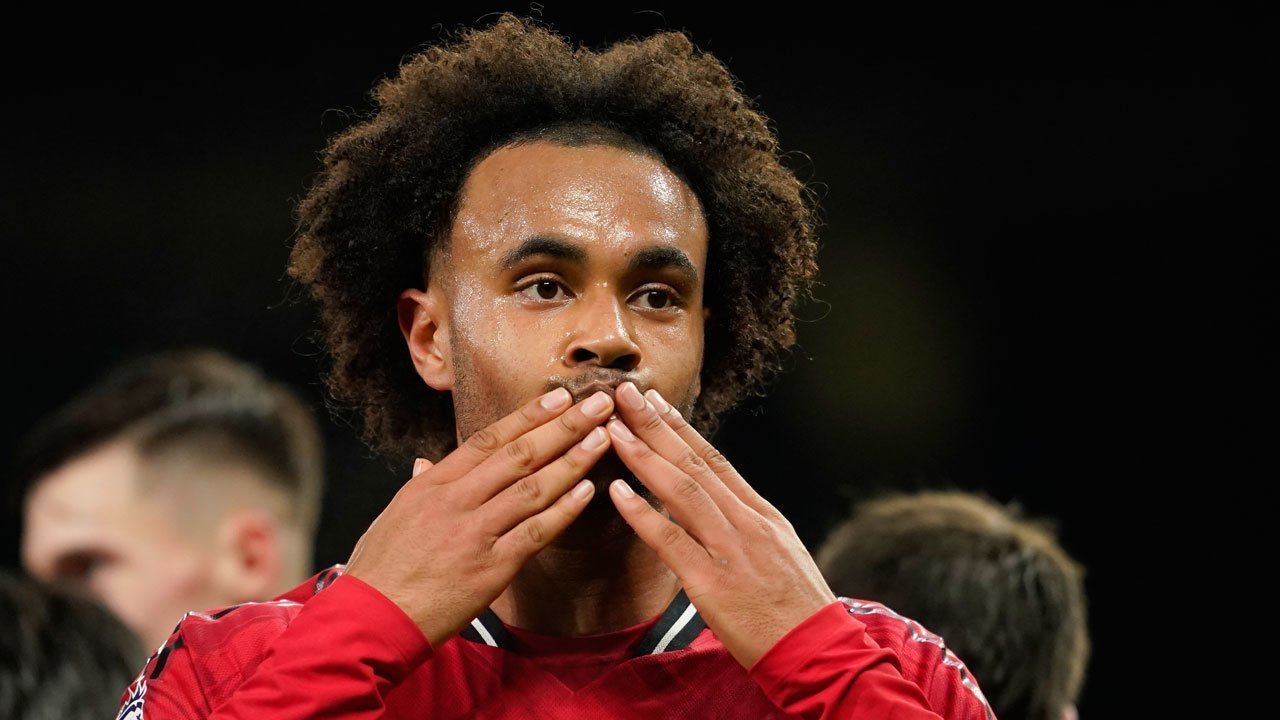 Demi Joshua Zirkzee dan Sorloth, Milan Siap Lepas Rafael Leao