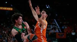 Josep Puerto Komentari Kinerja Wasit Lawan Panathinaikos