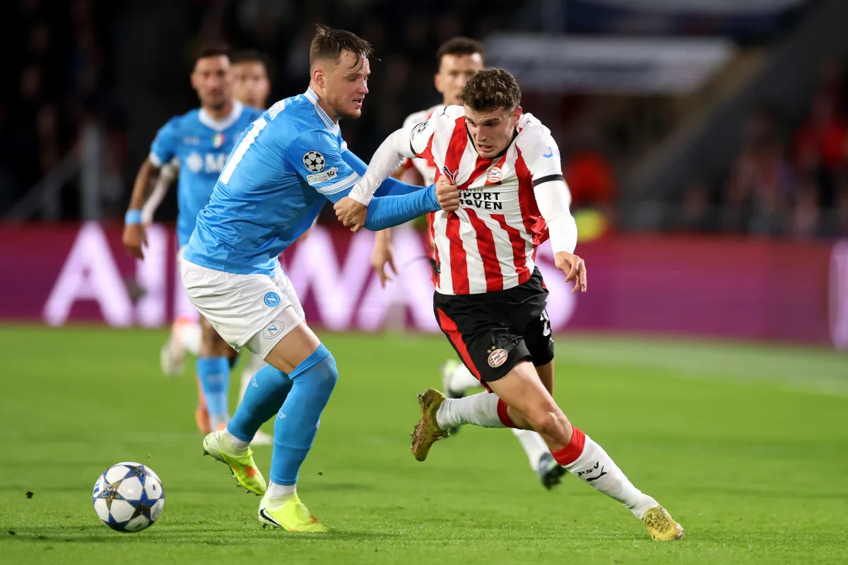 Liverpool Incar Bek Napoli Pilihan Utama Slot