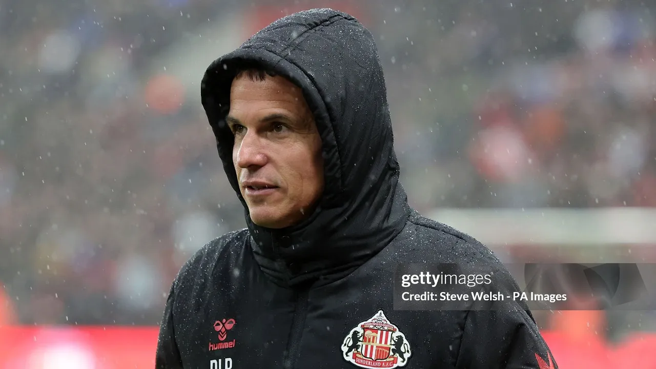 Regis Le Bris ingin Sunderland berkembang tanpa kehilangan dasar