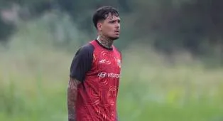 Shayne Ancam Persaingan dengan Fokus dan Kerja Keras di Liga