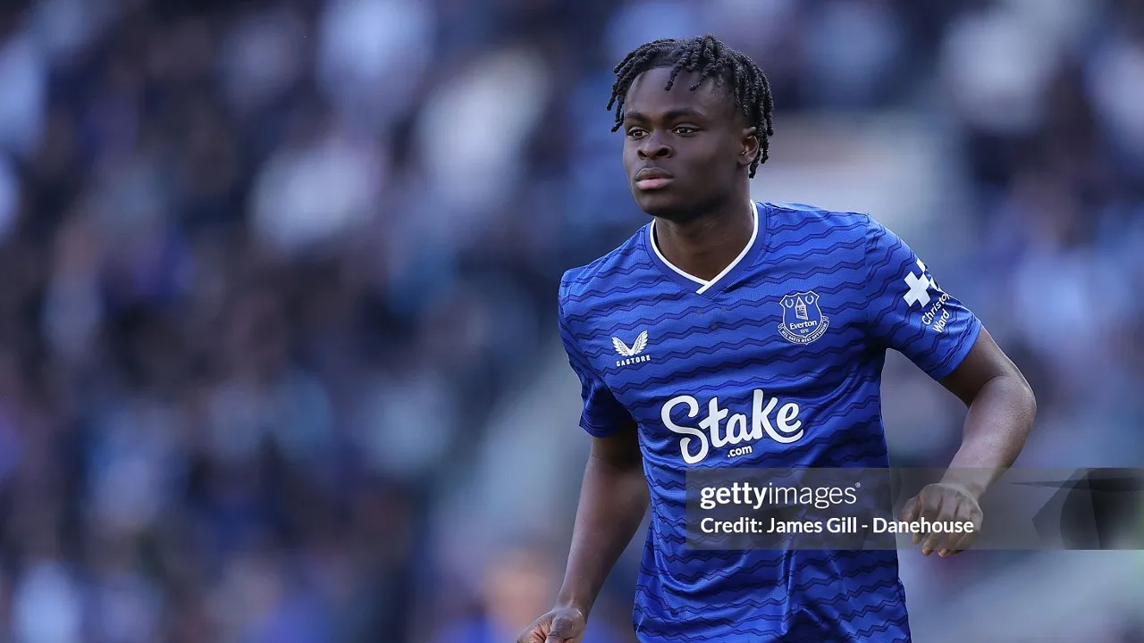 Tyrique George Isyaratkan Ingin Bertahan di Everton