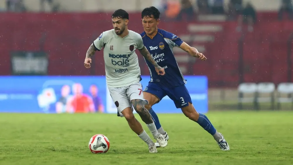 Carlos Pena Apresiasi Semangat Juang Pendekar Cisadane Usai Kemenangan atas PSIM - sumber: (ileagueid)