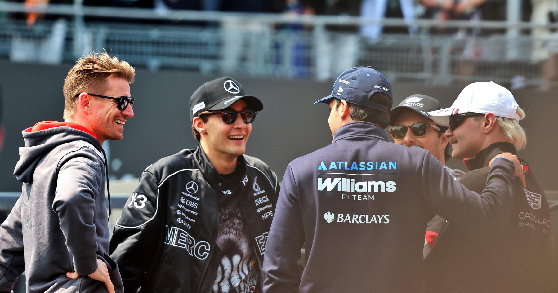 Grup WhatsApp Pembalap F1 Gunakan Voting untuk Aturan Baru