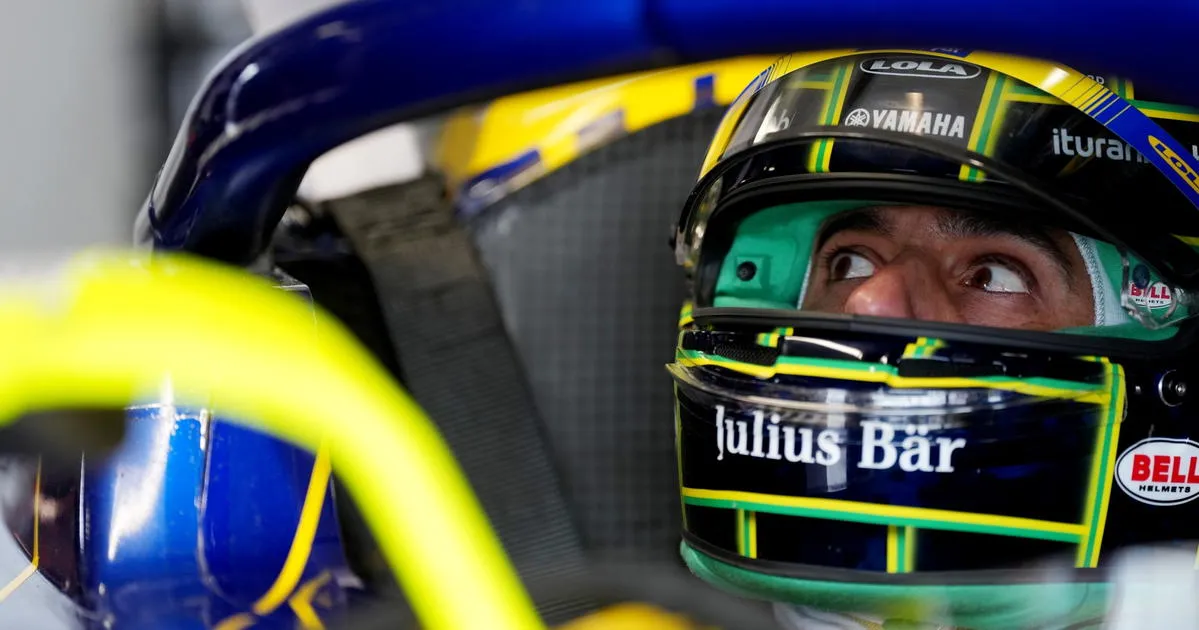 Lucas di Grassi Ungkap Alasan Pensiun dari Balap Motor - sumber: (racingnews365)