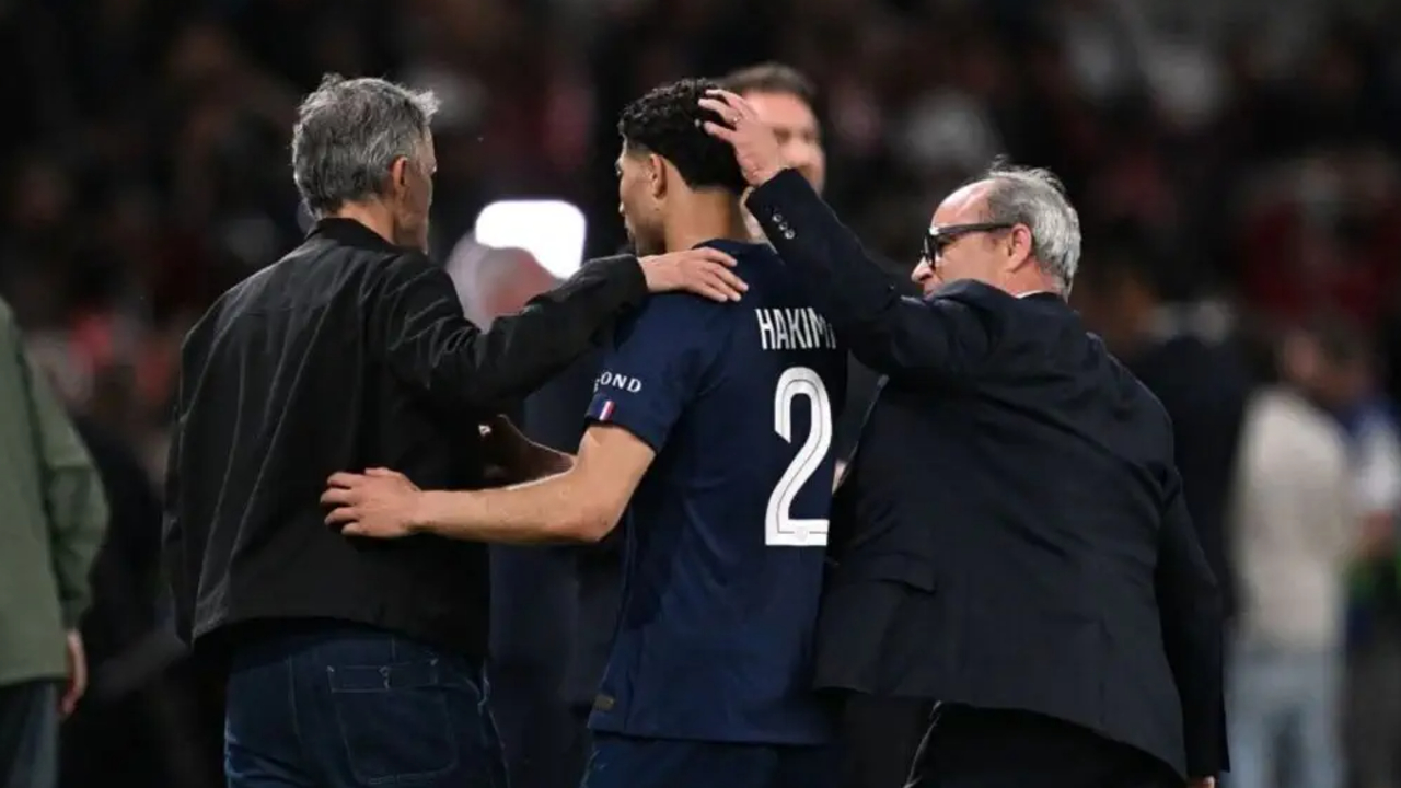 Luis Enrique Tetap Pede Tanpa Achraf Hakimi di Leg Kedua Lawan Bayern
