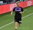 Masa Depan Stiller Tak Pasti, Stuttgart Jalin Komunikasi dengan Nathan De Cat