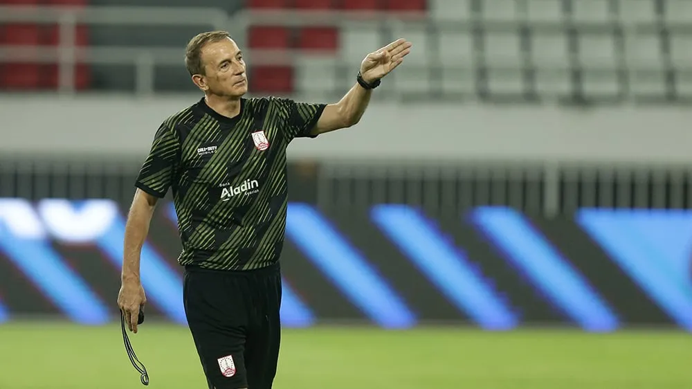 Milo Dorong Persis Bermain Lebih Santai untuk Raih Poin Penting - sumber: (ileagueid)