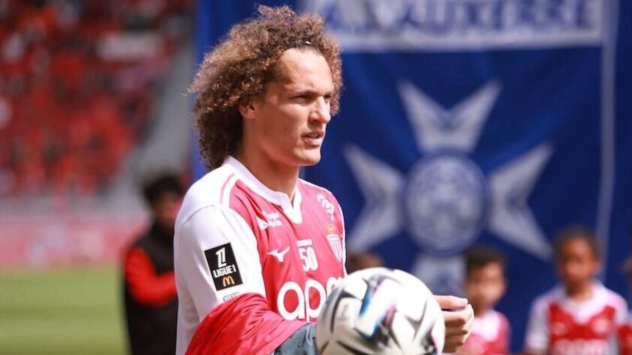 Sebastien Pocognoli Bahas Kontribusi Wout Faes Untuk Monaco