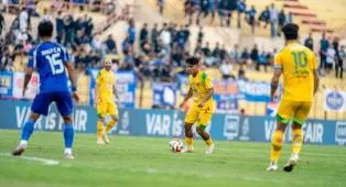 Toni Firmansyah Pastikan Skuat Persebaya Surabaya Pantang Terlena