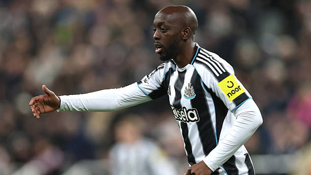 Yoane Wissa Enggan Pergi Meski Newcastle United Berniat Melepasnya