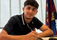 Barcelona Berikan Kontrak Profersional Pertama ke Daussy dan Abarkane