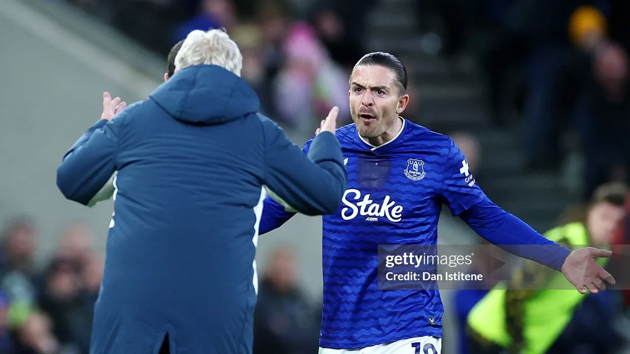 David Moyes Bela Jack Grealish soal Foto Viral di Bar